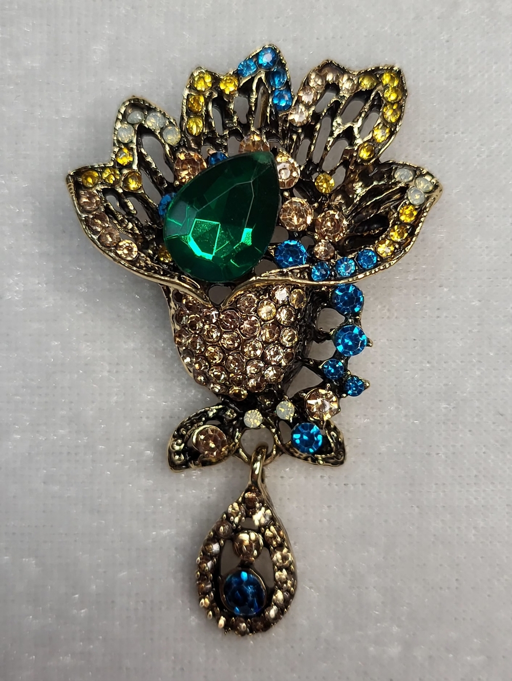 New Vintage-style Rhinestone Bouquet Flower Brooch / Pendant